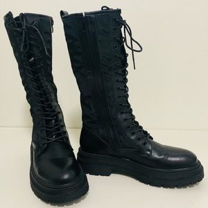 Combat boots woman